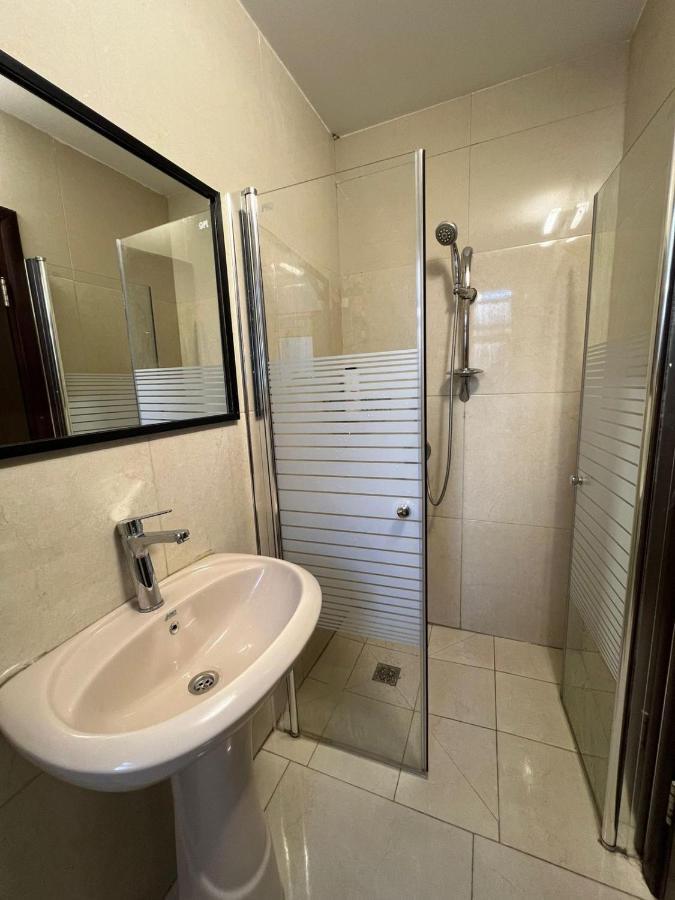 Central Ben Yehuda Apartment Jerusalém Exterior foto